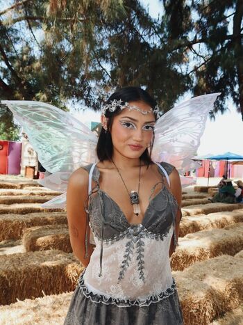 Full leaked Avani gregg private onlyfans photo