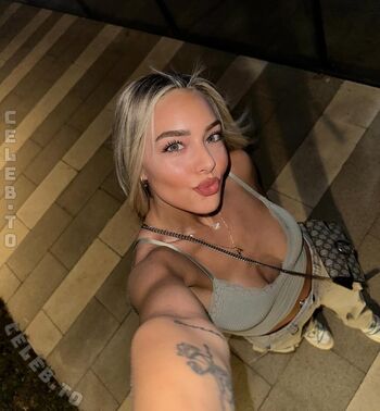 Full leaked Aycan yanac private onlyfans photo