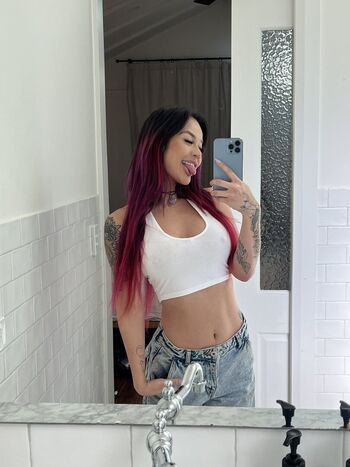 Full leaked Babyemgee private onlyfans photo
