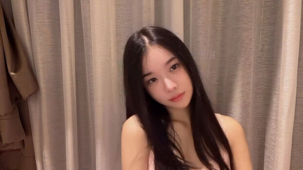 Full leaked Babymangpor private onlyfans photo