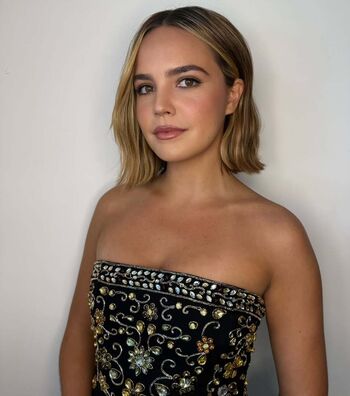 Full leaked Bailee madison private onlyfans photo