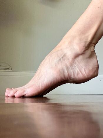 Full leaked Barearchedbeauty private onlyfans photo