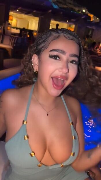 Full leaked Beca barreto private onlyfans photo