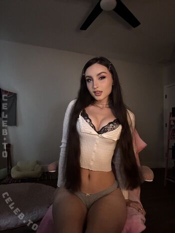 Full leaked Beebee private onlyfans photo