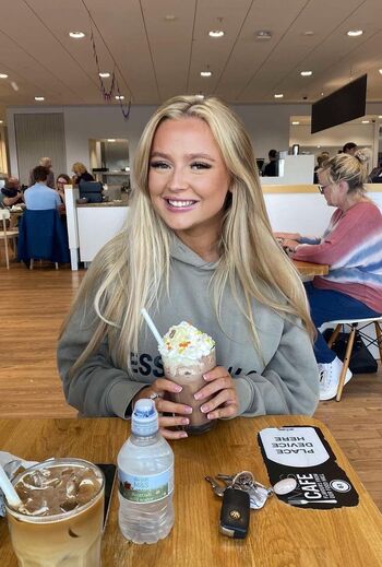 Full leaked Bella turner private onlyfans photo