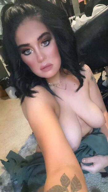 Full leaked Bethyt private onlyfans photo