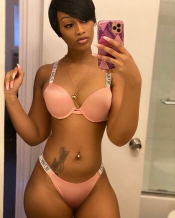 __Bombshell__