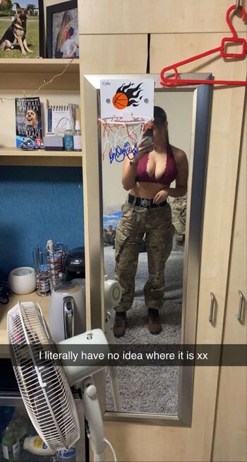 Full leaked British military women private onlyfans photo