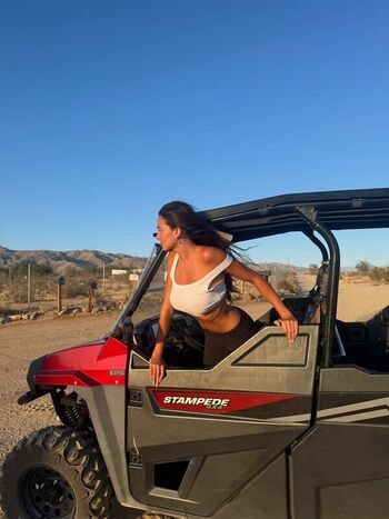 Full leaked Brooklin laird page private onlyfans photo