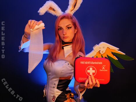 Busy B ASMR