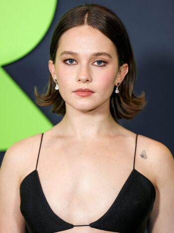 Full leaked Cailee spaeny private onlyfans photo