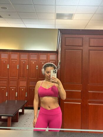 Full leaked Call me eilleen private onlyfans photo