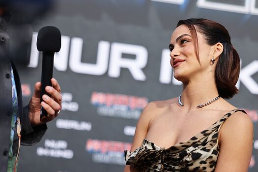 Camila Mendes