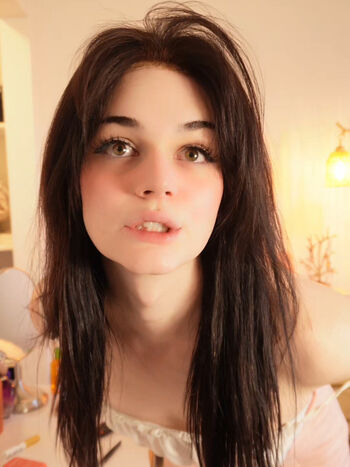 camillaisadoll