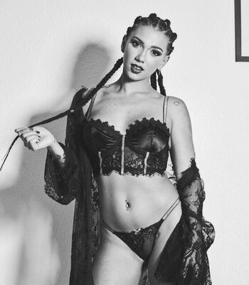 Camille Fitgirl