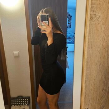 Full leaked Carina private onlyfans photo