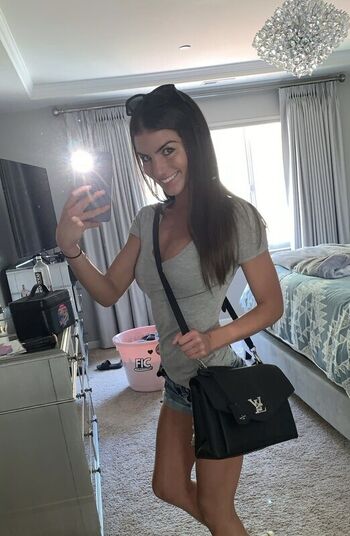 Full leaked Carlie jo private onlyfans photo