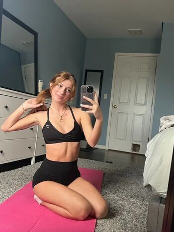 Full leaked Carmela private onlyfans photo