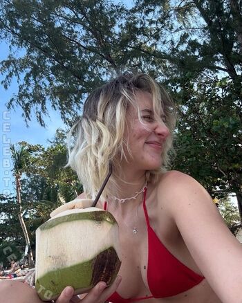 Full leaked Cathichali private onlyfans photo
