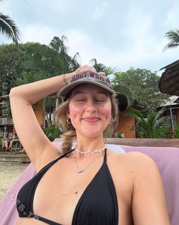 Full leaked Cathichali private onlyfans photo