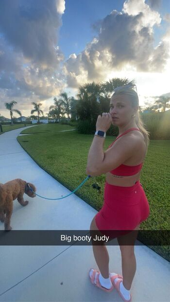 Full leaked Cayla vander baan private onlyfans photo