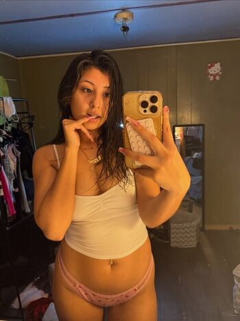 Full leaked Charleneee private onlyfans photo