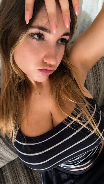 Full leaked Chiri francesca private onlyfans photo