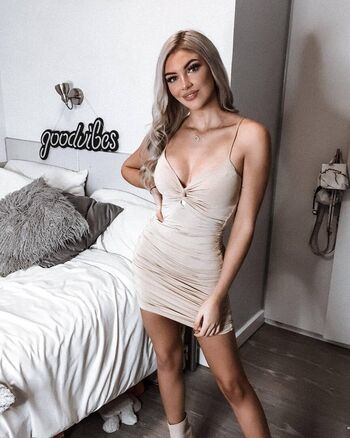 Chloe Taylor