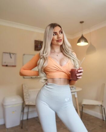 Full leaked Chloe taylor page private onlyfans photo
