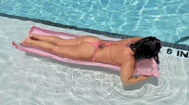 Full leaked Christina model page private onlyfans photo