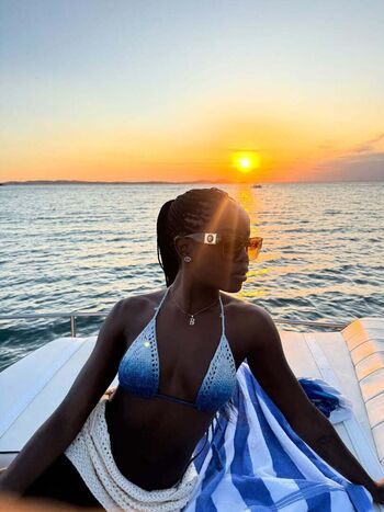 Full leaked Clara moneke private onlyfans photo