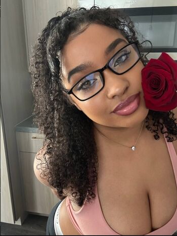 Full leaked Corie rayvon private onlyfans photo