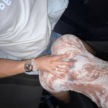 Full leaked Coupleshiit private onlyfans photo