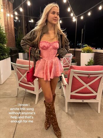 Full leaked Daisy briggs private onlyfans photo