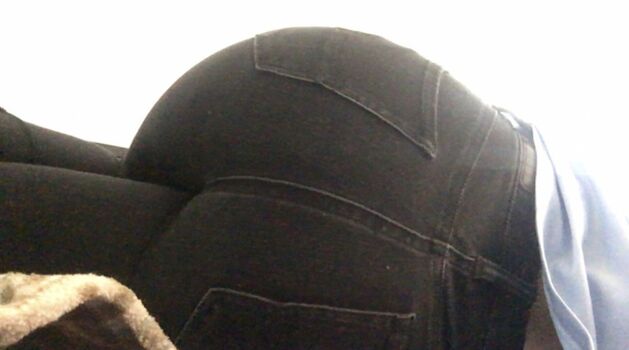 Full leaked Daisybegin private onlyfans photo