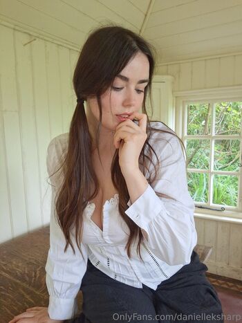 Full leaked Danielle sharp  page private onlyfans photo