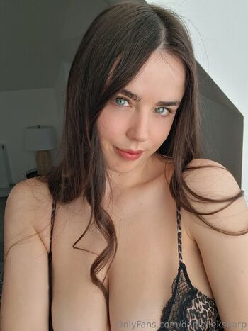 danielleksharp