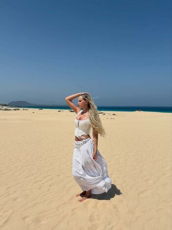 Full leaked Daryna ivanets private onlyfans photo