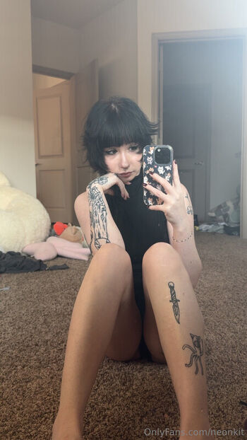 Full leaked Defeatthelw private onlyfans photo