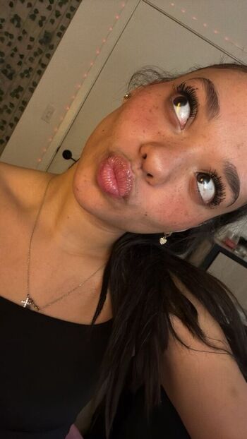 Full leaked Dejaarenee private onlyfans photo