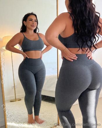 Della Rae
