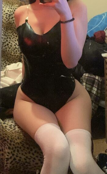 Full leaked Delusionalshne private onlyfans photo