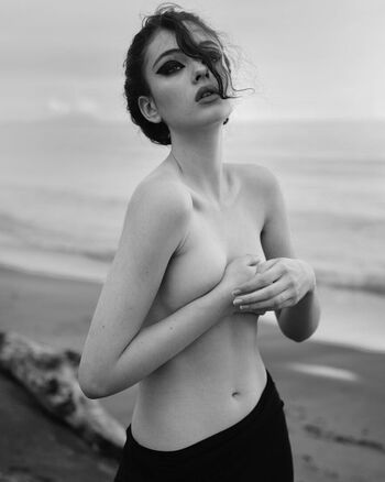 Full leaked Deva cassel private onlyfans photo
