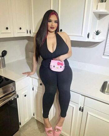 Full leaked Dezerai angel private onlyfans photo
