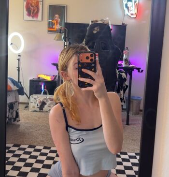 Full leaked Ditsywags private onlyfans photo