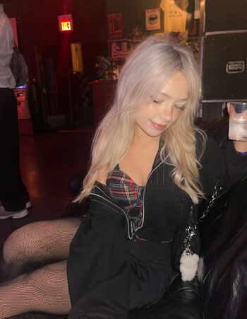 Dollblush