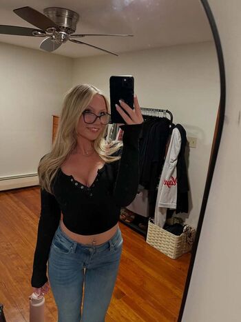 Full leaked Dorixoxo private onlyfans photo