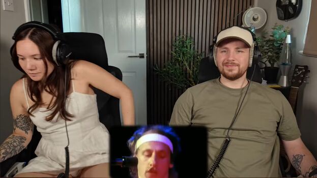 Full leaked Double take reacts private onlyfans photo
