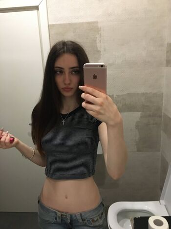 Full leaked Duhmne private onlyfans photo