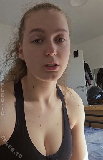 Full leaked Einfachnurchristiinaa private onlyfans photo